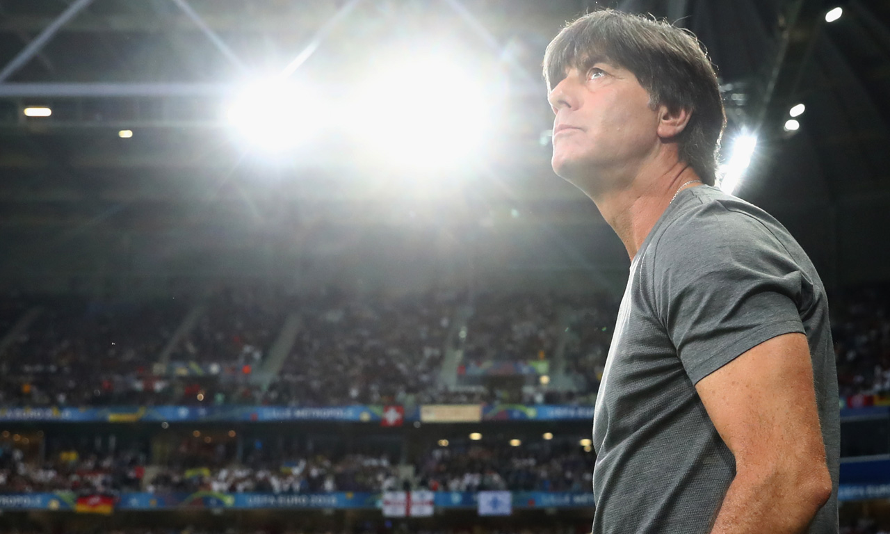 鼻屎上的勒夫 一代男神惨被右手毁掉 鼻屎上的勒夫 一代男神惨被右手毁掉