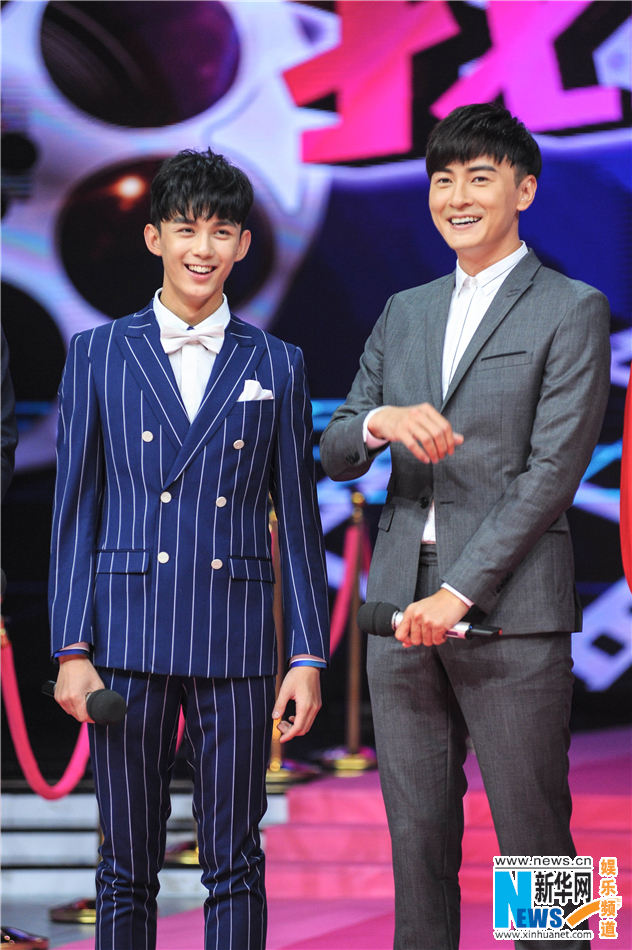 郑元畅吴磊钢丝大对决张亮马苏演绎马栏山雷雨