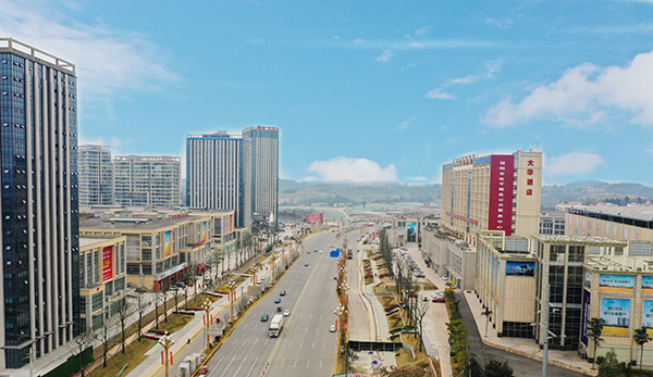 简阳构建产业生态圈创新生态链大力发展新经济培育新动能