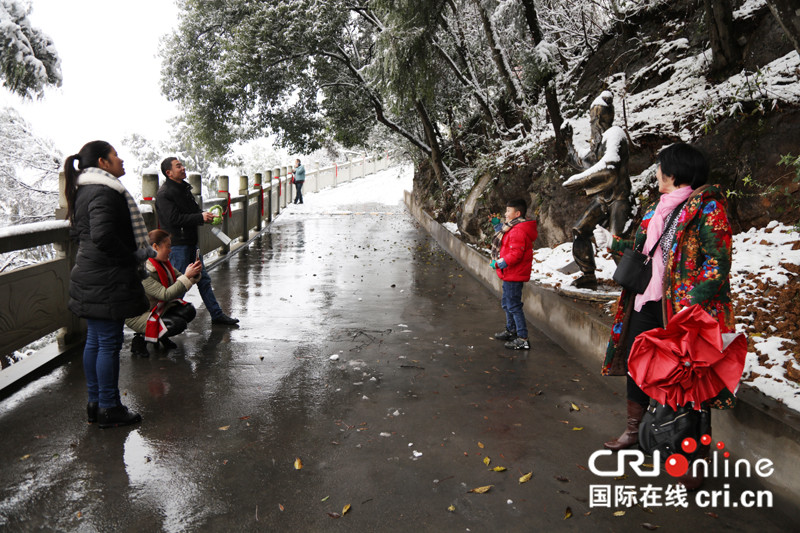 已过审【渝情渝景】重庆巫山降大雪 景区换新颜【区县联动】【巫山】重庆巫山降大雪 景区换新颜