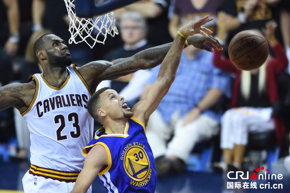 nba总决赛g6-詹姆斯41分骑士大胜 总分3-3