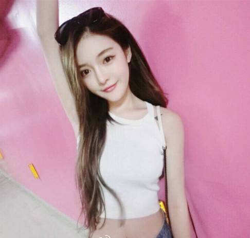 潘雨润(来源:网易娱乐)fancystyle(来源:网易娱乐)fancystyle(来源