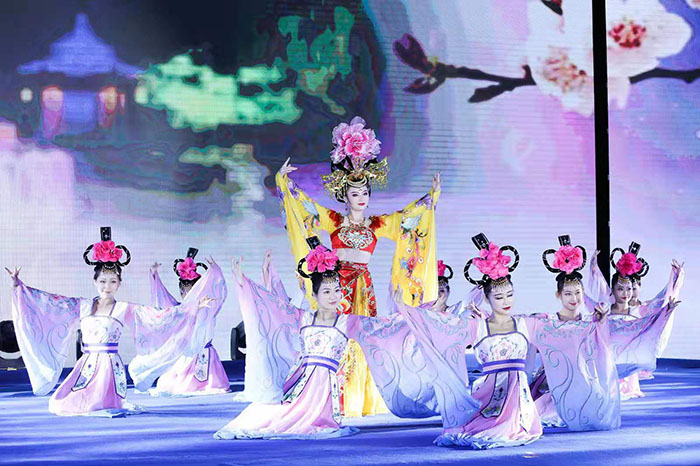 （供稿 旅游列表 CHINANEWS带图列表 移动版）陕旅集团以文旅促进民心沟通 携手江苏共同发展