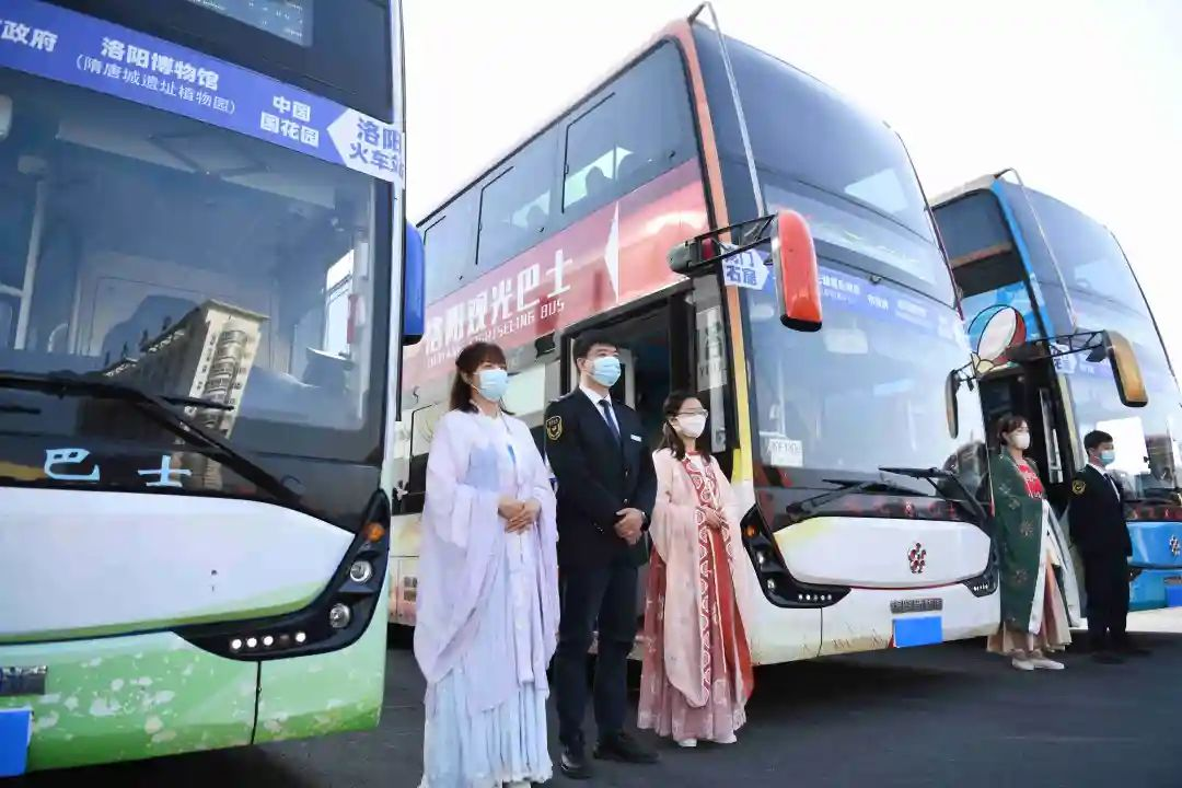 Luoyang Launches Double-decker Sightseeing Bus_fororder_图片1