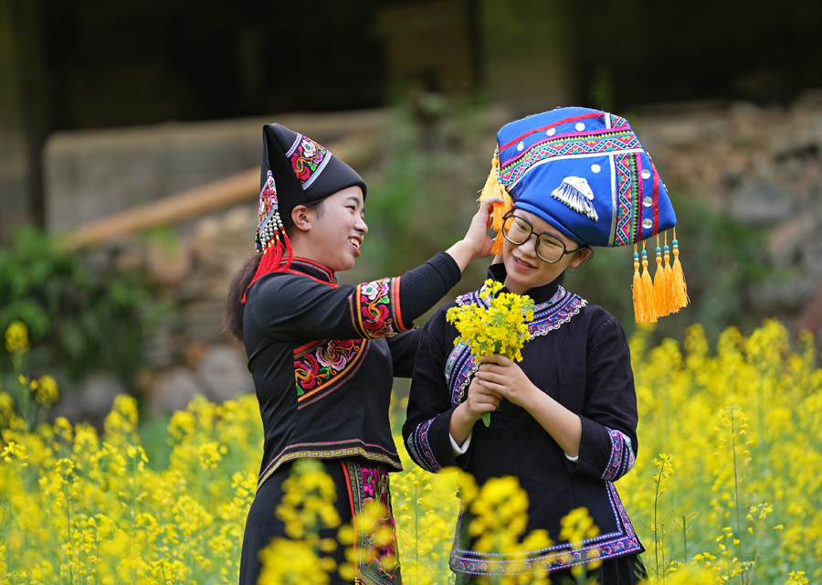 广西德保县：春暖花开季 风情醉游人