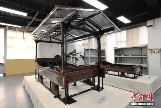 成都歷時近17年修復中國年代最早結構最完整的漆床