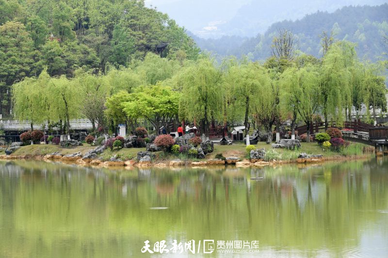 遵义仁怀：绿色城市公园 市民休闲的好去处