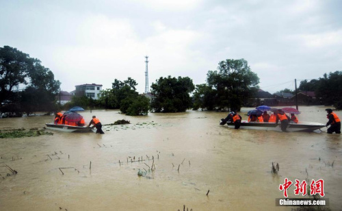 南方遭暴雨高温双考验 未来两日多地高温冲40度