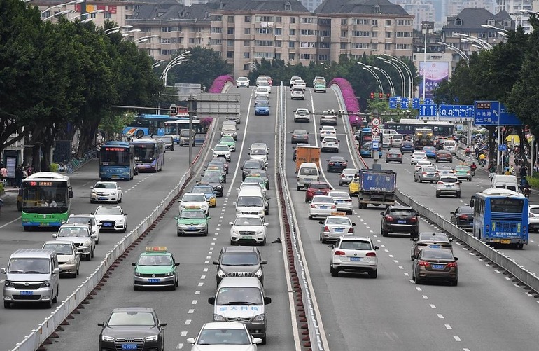 Çin’de motorlu araç sayısı 400 milyonu aştı_fororder_VCG111172554784