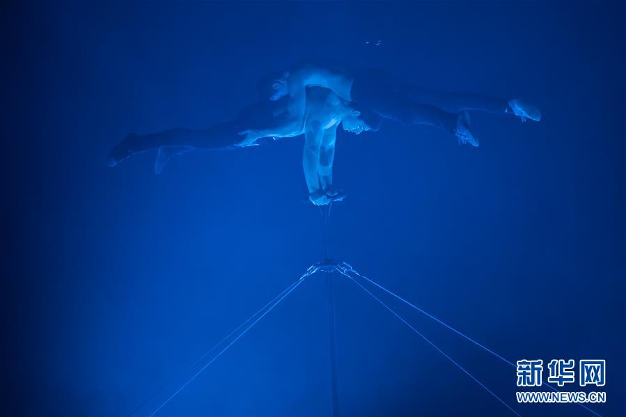 布达佩斯国际马戏节开幕 布达佩斯国际马戏节开幕