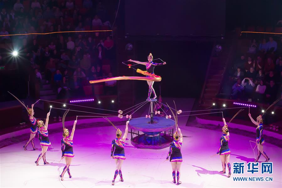 布达佩斯国际马戏节开幕 布达佩斯国际马戏节开幕