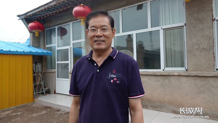 刘景业：让贫困户从“蹲墙根”到忙致富