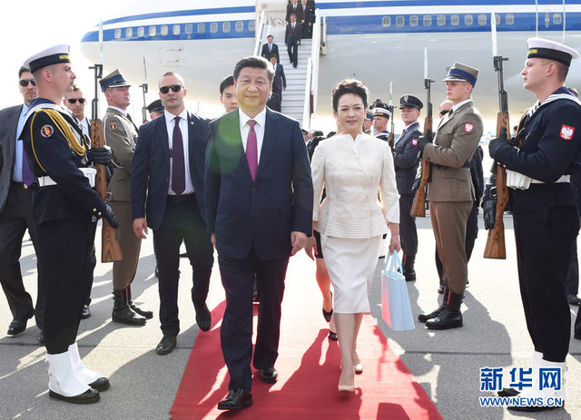 习近平出访塞尔维亚、波兰精彩图集（6月19日）