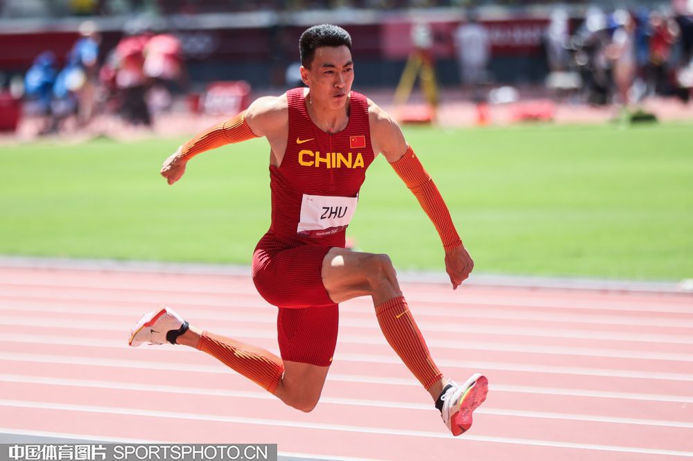 团结一心奋勇拼搏体育健儿矢志奋进期待再立新功