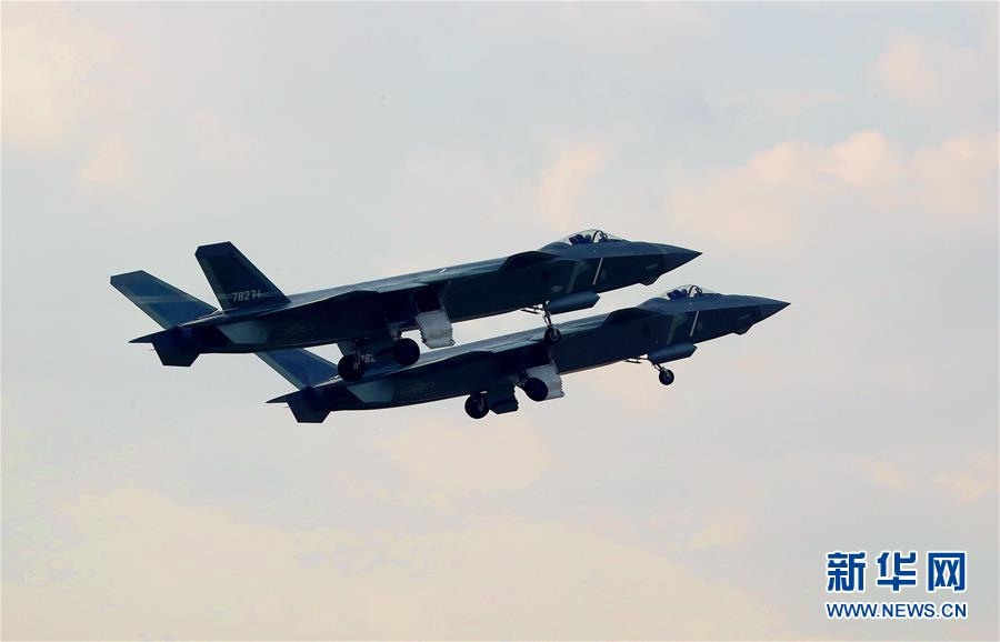 中国空军歼-20等多型新机实战实训制胜空天
