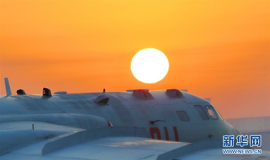 中国空军歼-20等多型新机实战实训制胜空天