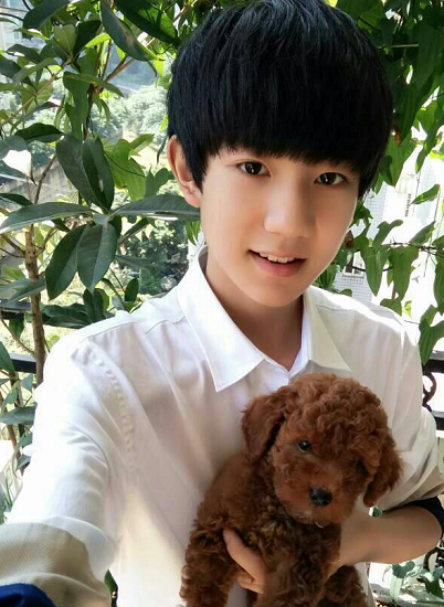 王源中考艺考试成绩出炉 位列全校第一