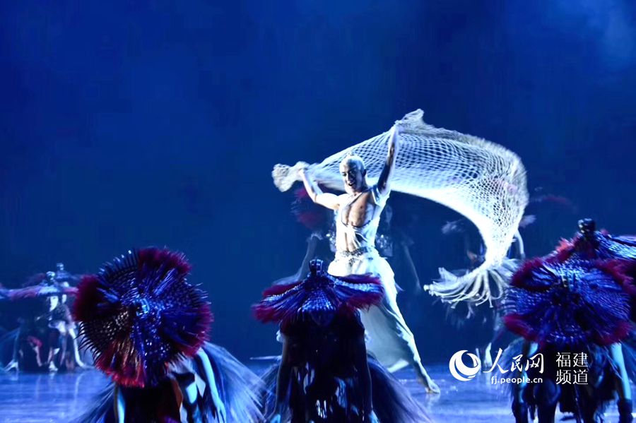 "海洋大戏"全球首演 杨丽萍谈"诚意之作"传承古传统