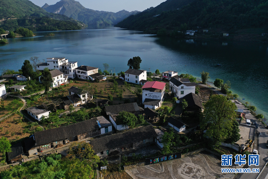 【城市遠洋帶圖】重慶彭水：春染“夢裏水鄉”周家寨