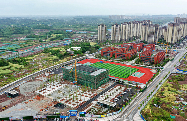 自贡沿滩：新城建设日新月异 多功能体育中心值得期待_fororder_1建设中的多功能体育中心