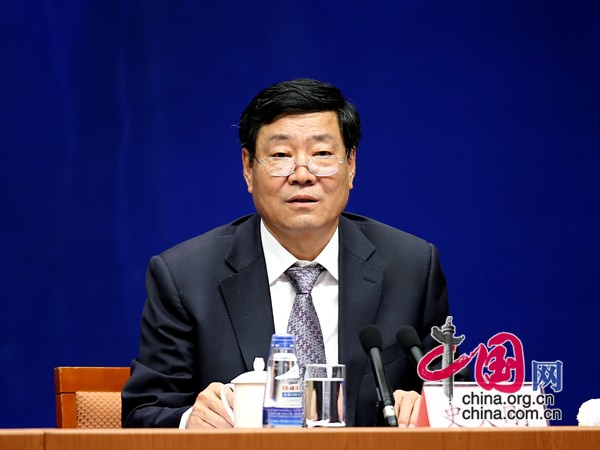 新疆維吾爾自治區副主席、第五屆中國—亞歐博覽會執委會主任史大剛