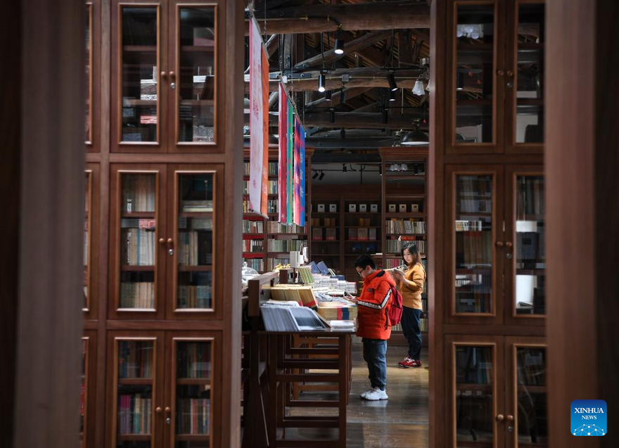 Shancheng Alley in Chongqing Full of New Vitality after Renovation