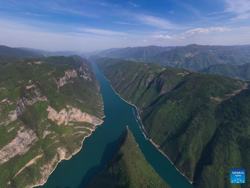 View of Yangtze River in Wushan County, SW China's Chongqing