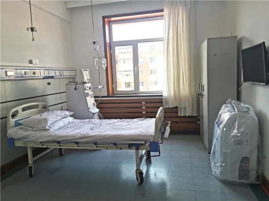 鞍山中医院开设“黄码血液透析区”_fororder_改造后的独立的析房间。供图 鞍山卫健委