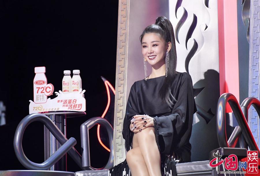 北京卫视《跨界歌王》郑恺小沈阳挑战魔性改编嗨翻全场