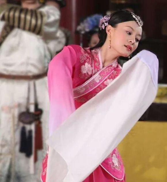 以舞倾城的古装女星