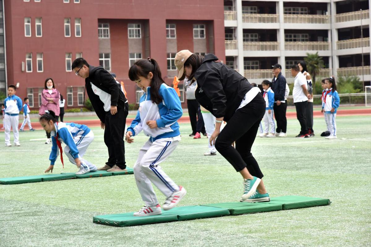 全民運動，幸福高新！“來家門口的共享運動場地來放鬆身心