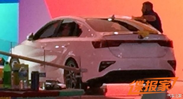 图片默认标题 图片默认标题_fororder_起亚4