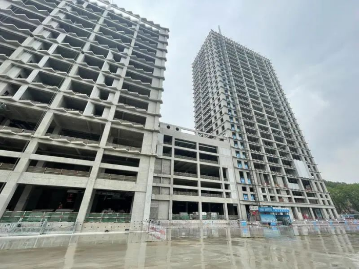 西安市碑林區：西安建築科技大學西部工程設計大樓項目主體已封頂 吸引30余家企業入駐_fororder_圖片4(1)