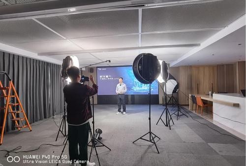 发布会直击|「AI数字魔方」：售楼处的黑科技正式亮相