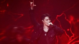 张艺兴东方风云榜一人四奖舞台炸裂 综艺专辑双开花霸屏今夏