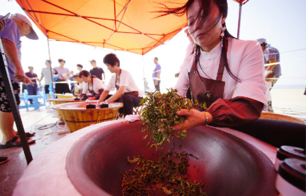 山東海陽:第六屆綠茶推介會啟幕