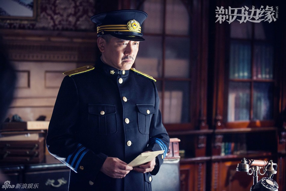 《剃刀边缘》首曝剧照 文章与马伊琍亮相