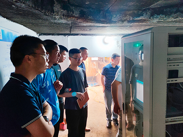 自贡市大安区以学促建 切实提升自动监控管理水平_fororder_2自动监控现场管理培训现场