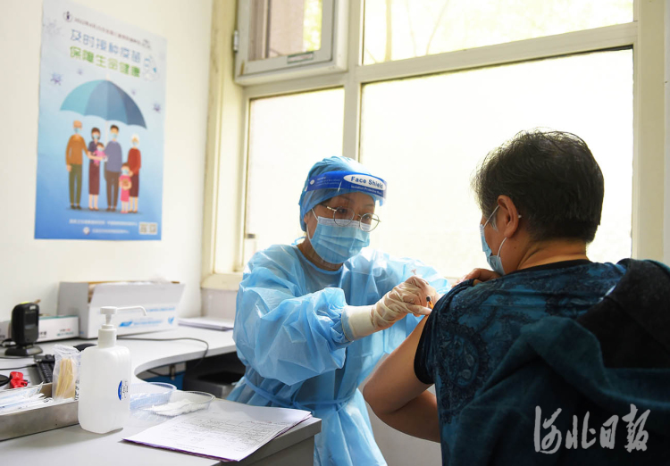 河北石家庄：及时接种疫苗 保障生命健康