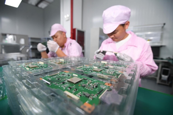 贵州贵阳：“大数据+”赋能助力智能制造跑出发展“加速度”_fororder_LOCAL202204260846000569802396867