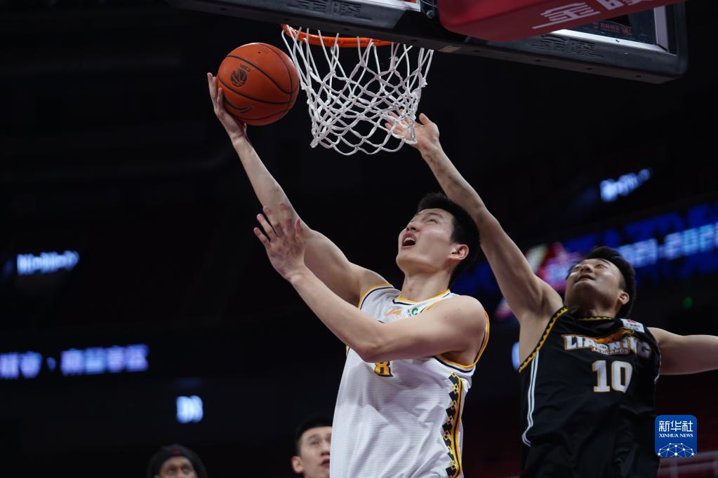 CBA总决赛：辽宁本钢夺冠