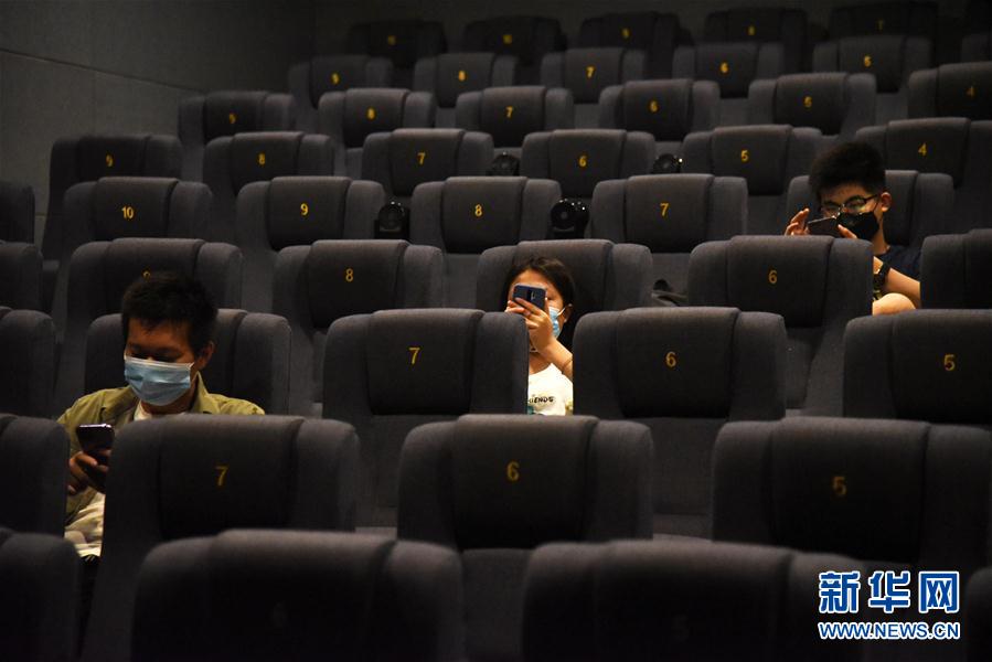 与电影重逢——重温生活中的电影时刻