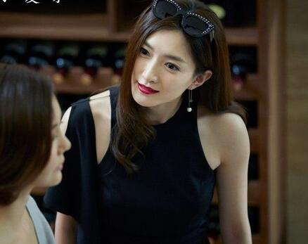 霸道女王想撩你 江疏影时尚大片拍摄花絮