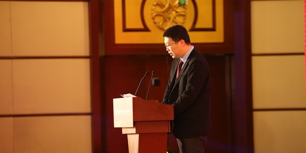 中國軟體行業協會副理事長兼秘書長呂衛峰主持年會開場_fororder_中國軟體行業協會副理事長兼秘書長 呂衛峰