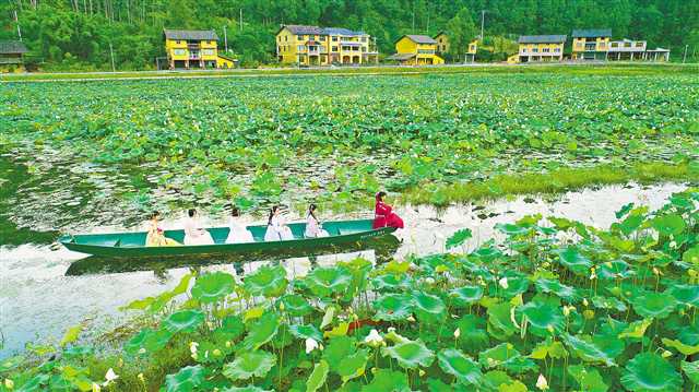 武隆加快建设世界知名旅游目的地