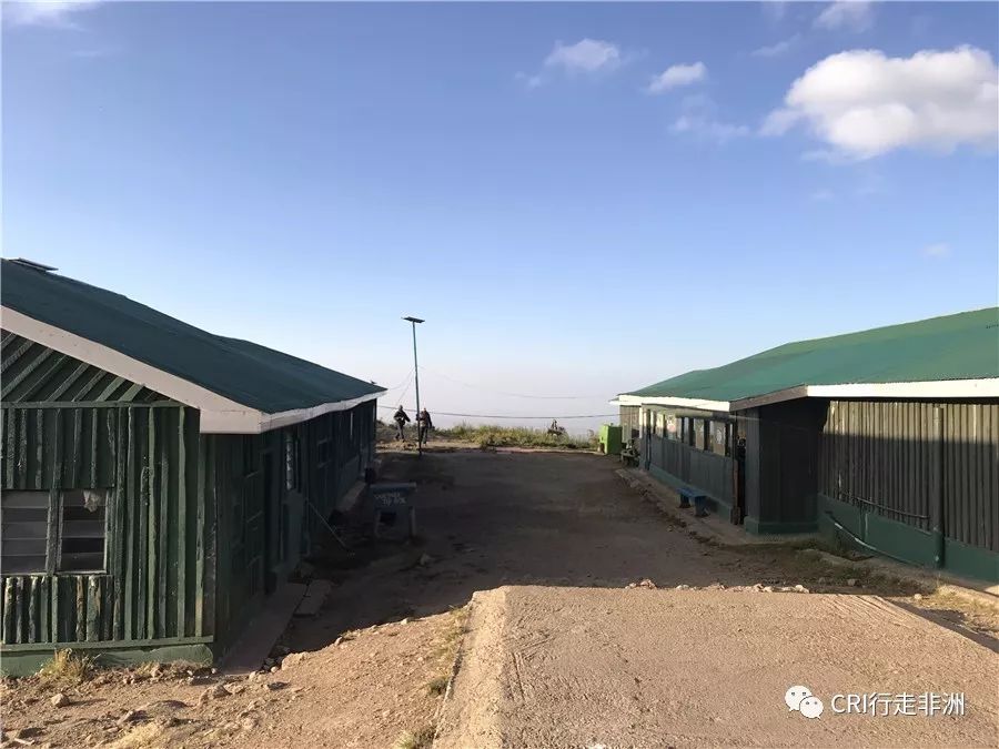 一次近乎鲁莽的攀爬非洲神山之旅