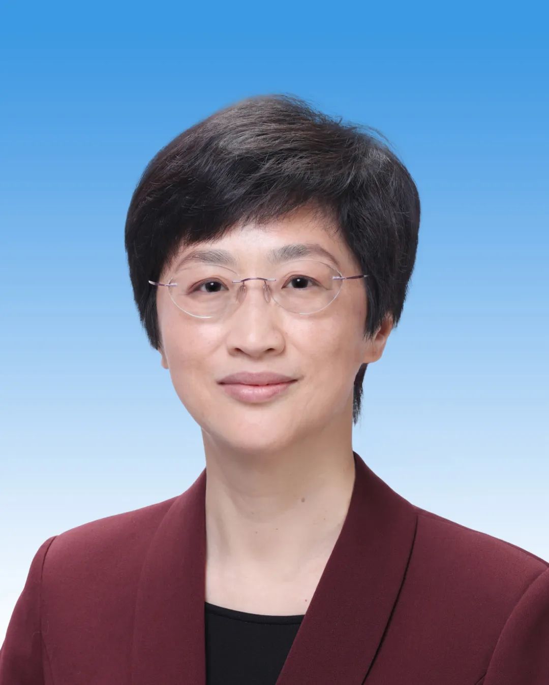 （转载）中共成都市第十四届委员会常委简历（附照片）