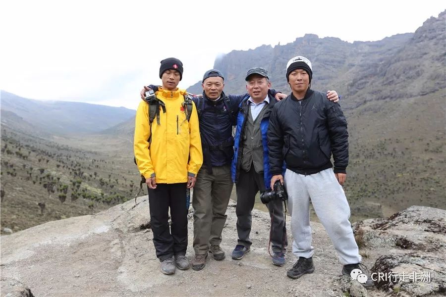 一次近乎鲁莽的攀爬非洲神山之旅