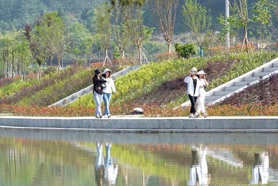 贵州龙里积极推进河道治理 绘就生态画卷_fororder_龙里2