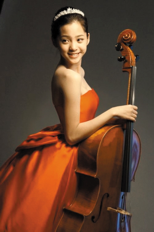 欧阳娜娜:演哭戏要一整天,羡慕桂纶镁30秒就能哭